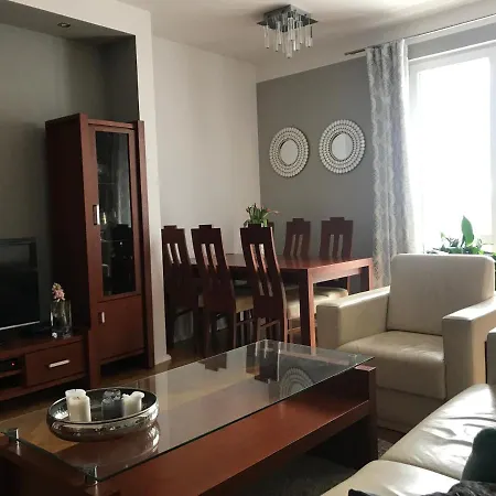 Apartament Gdynia-centrum, 300 Metrow Do Morza Διαμέρισμα *